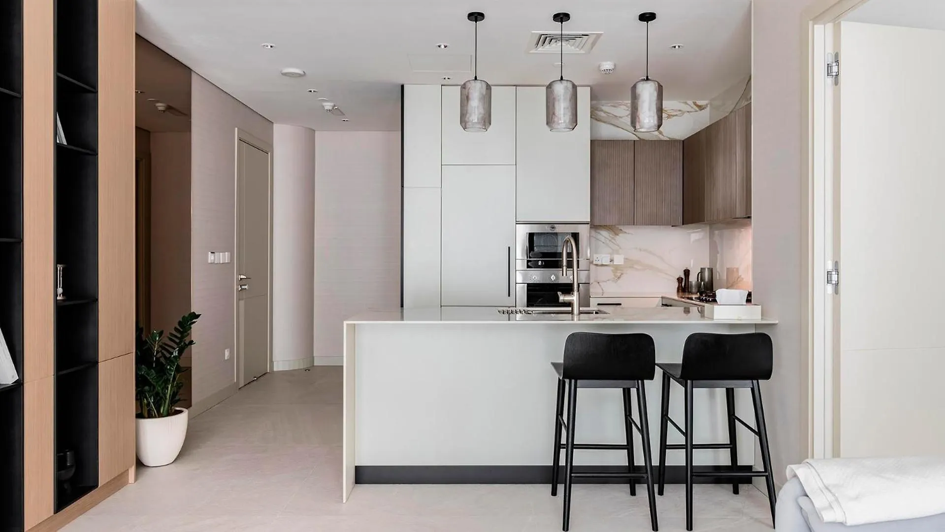 Cozy Urban Retreat For Two Villa Burgas